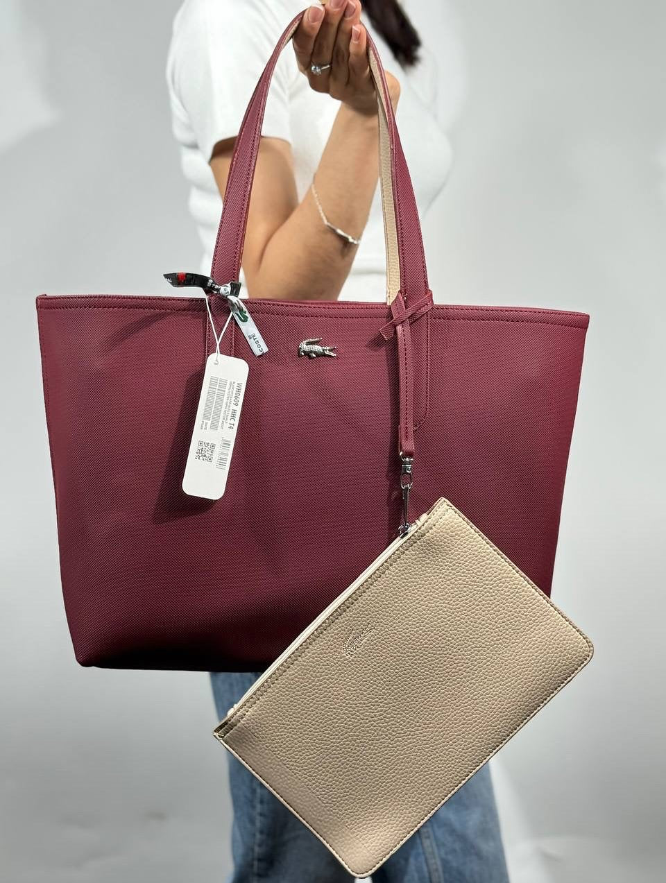 Lacoste Anna Çift Taraflı Omuz Çantası