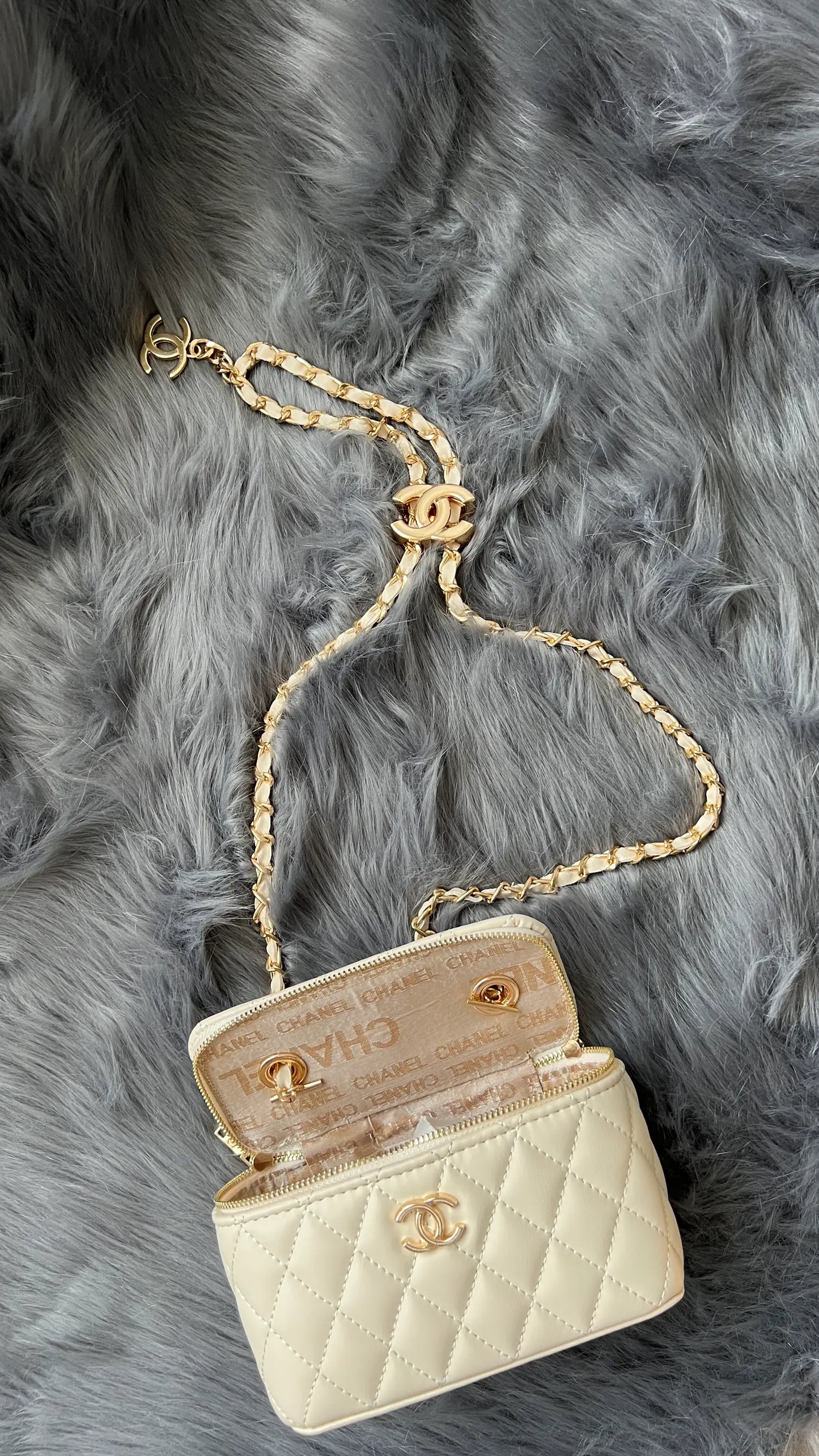 Chanel Vanity Krem